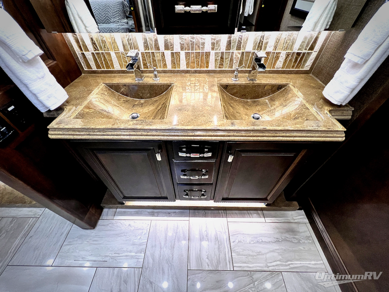 2017 Tiffin Allegro Bus 45OPP Photo 28