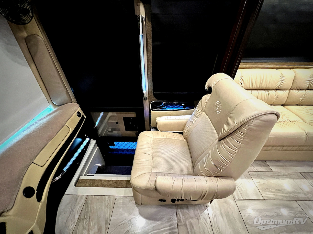 2017 Tiffin Allegro Bus 45OPP Photo 8