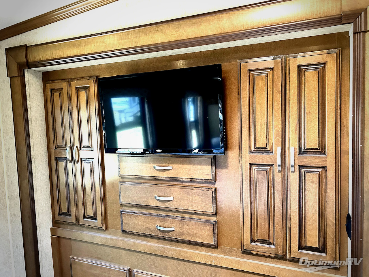 2017 Forest River Cedar Creek Hathaway Edition 38FL6 Photo 19