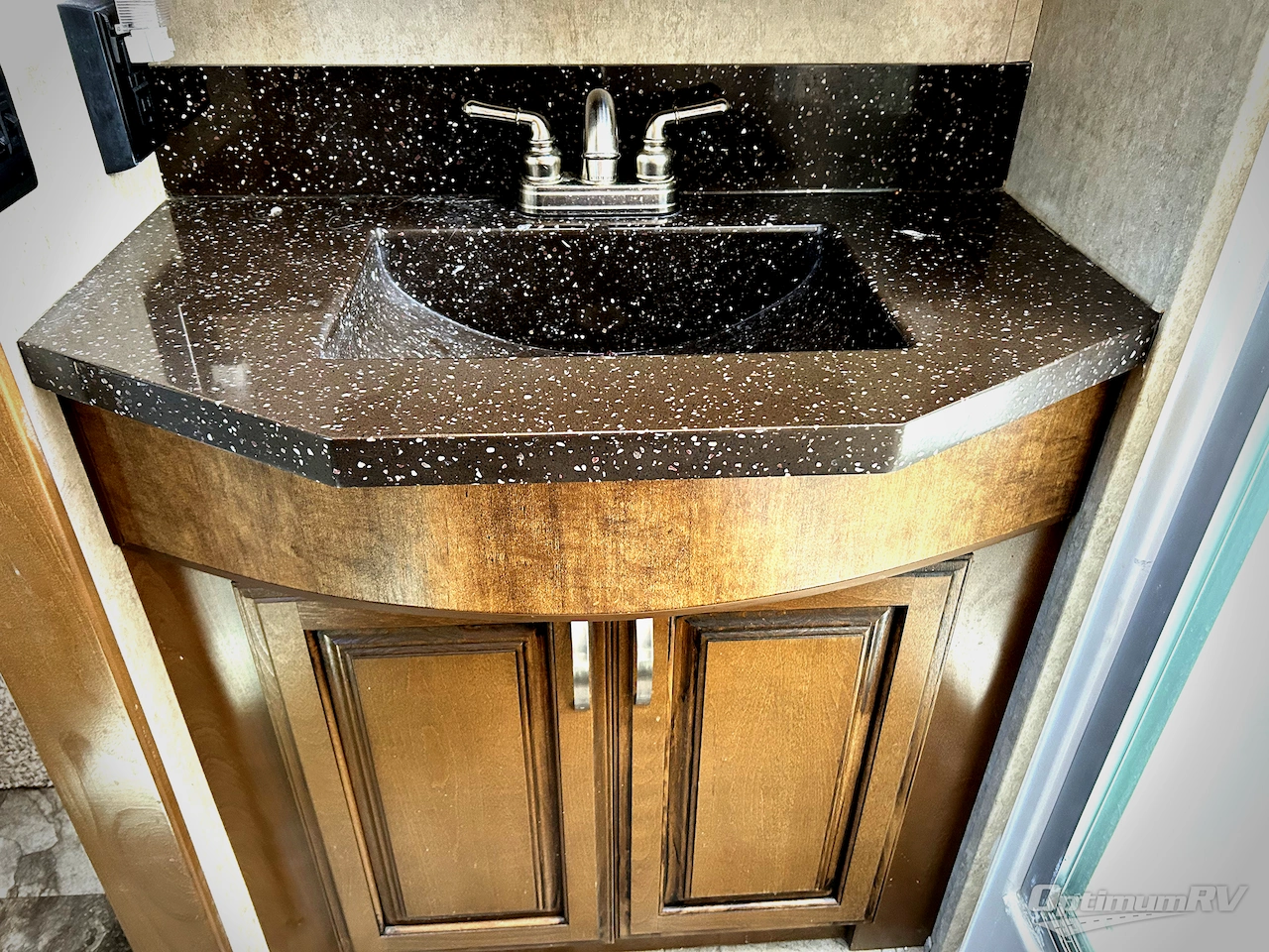2017 Forest River Cedar Creek Hathaway Edition 38FL6 Photo 22