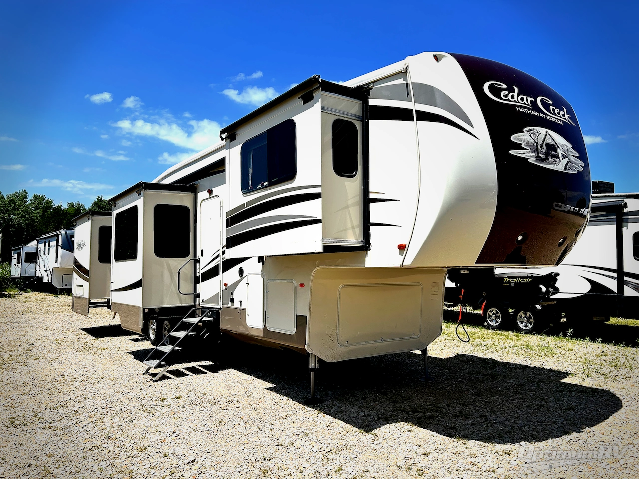 2017 Forest River Cedar Creek Hathaway Edition 38FL6 Photo 2