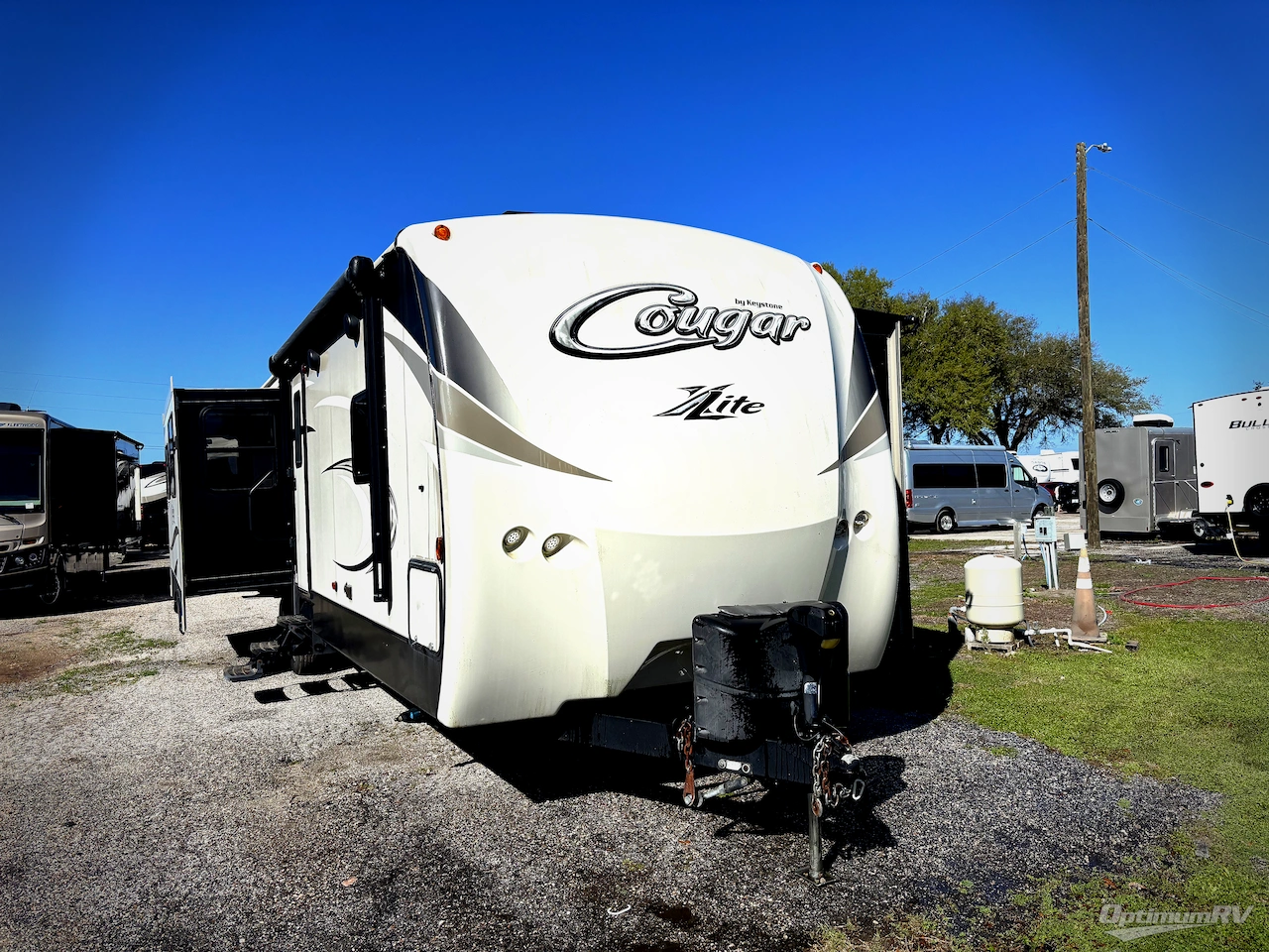 2016 Keystone Cougar X-Lite 30RLI Photo 16