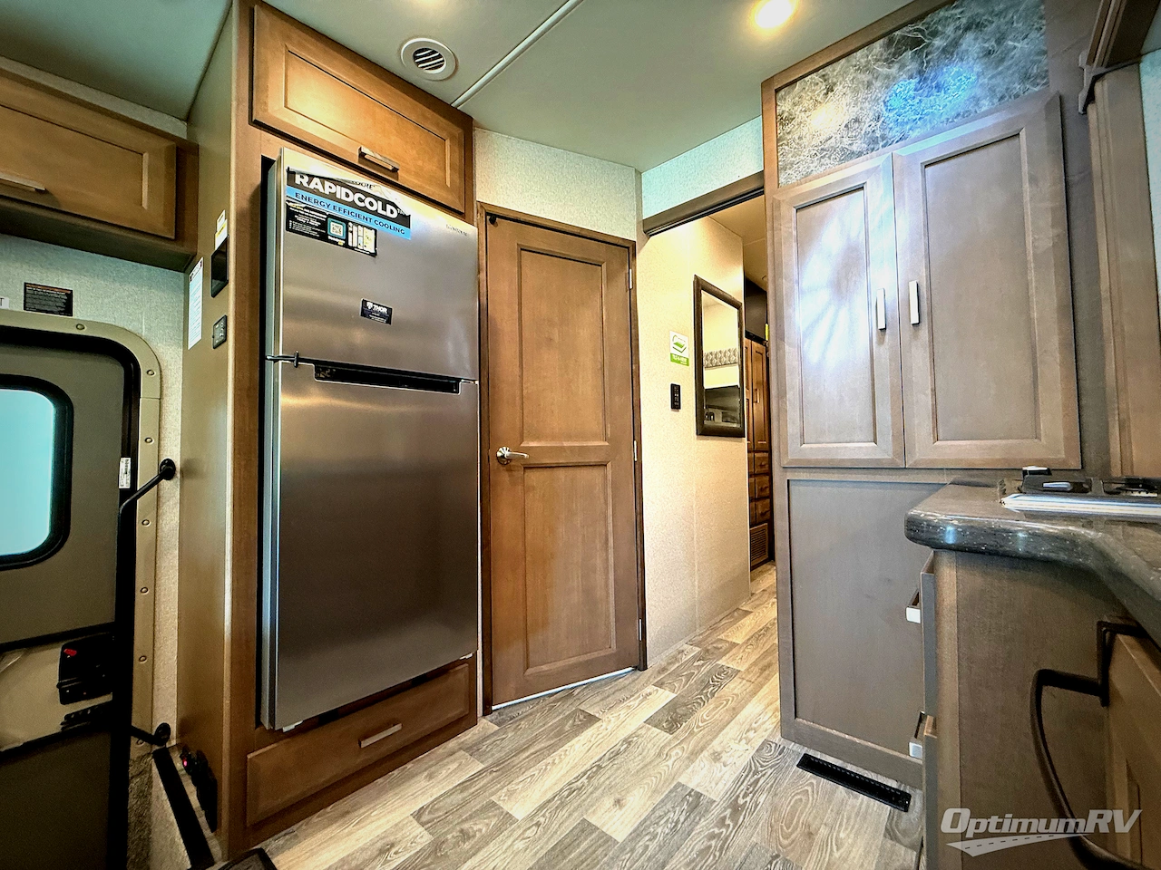 2023 Thor Outlaw 38KB Photo 17