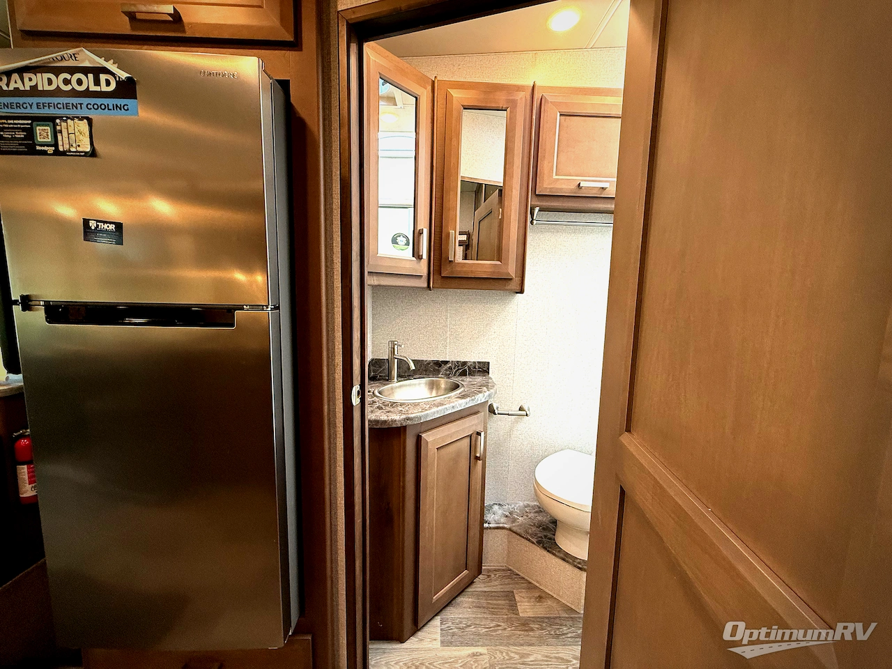 2023 Thor Outlaw 38KB Photo 18