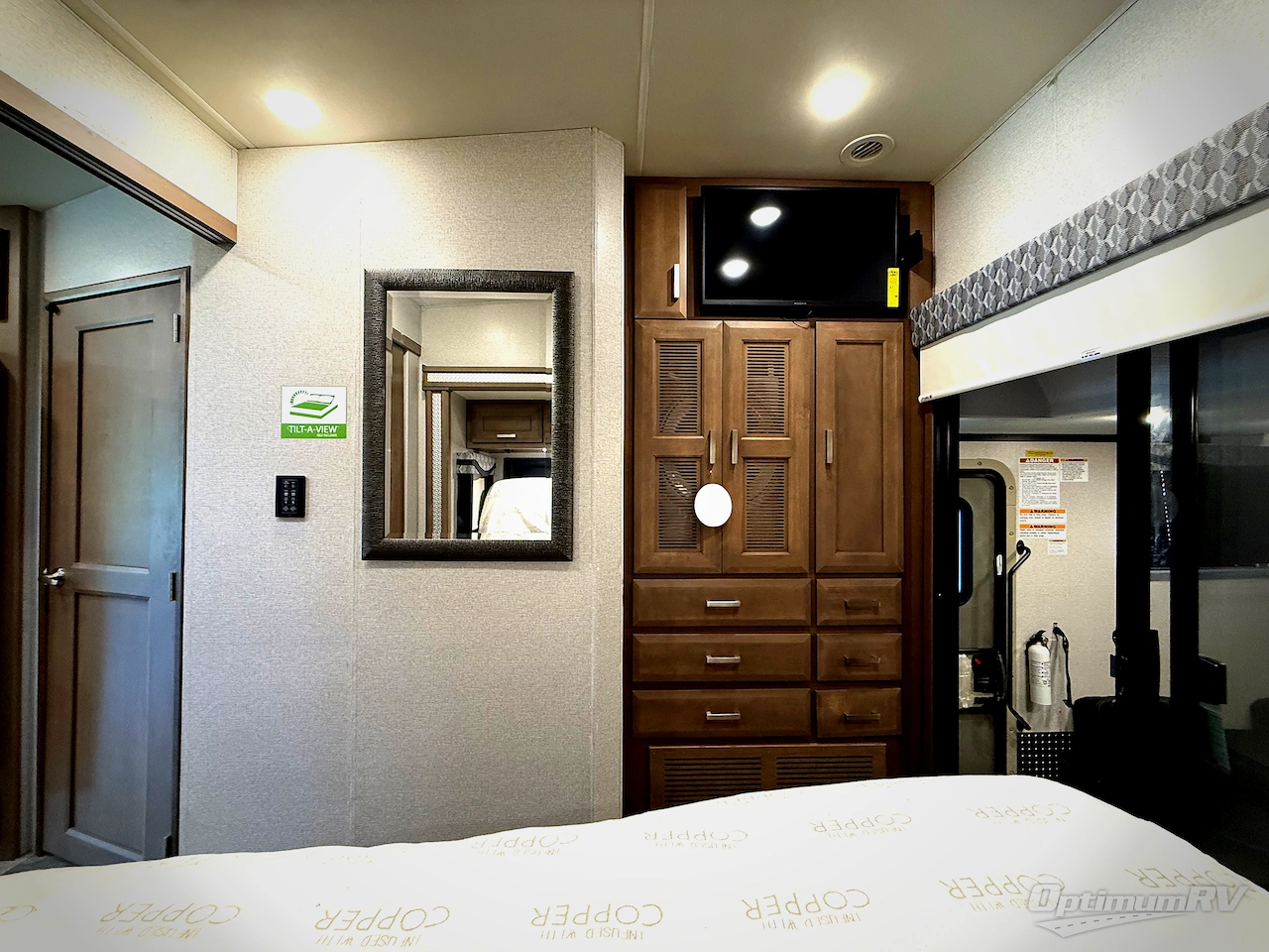 2023 Thor Outlaw 38KB Photo 22