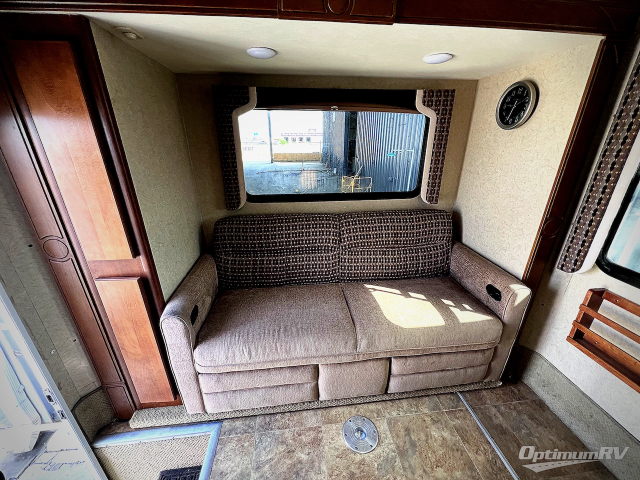 2015 Lance Lance 1172 Photo 10