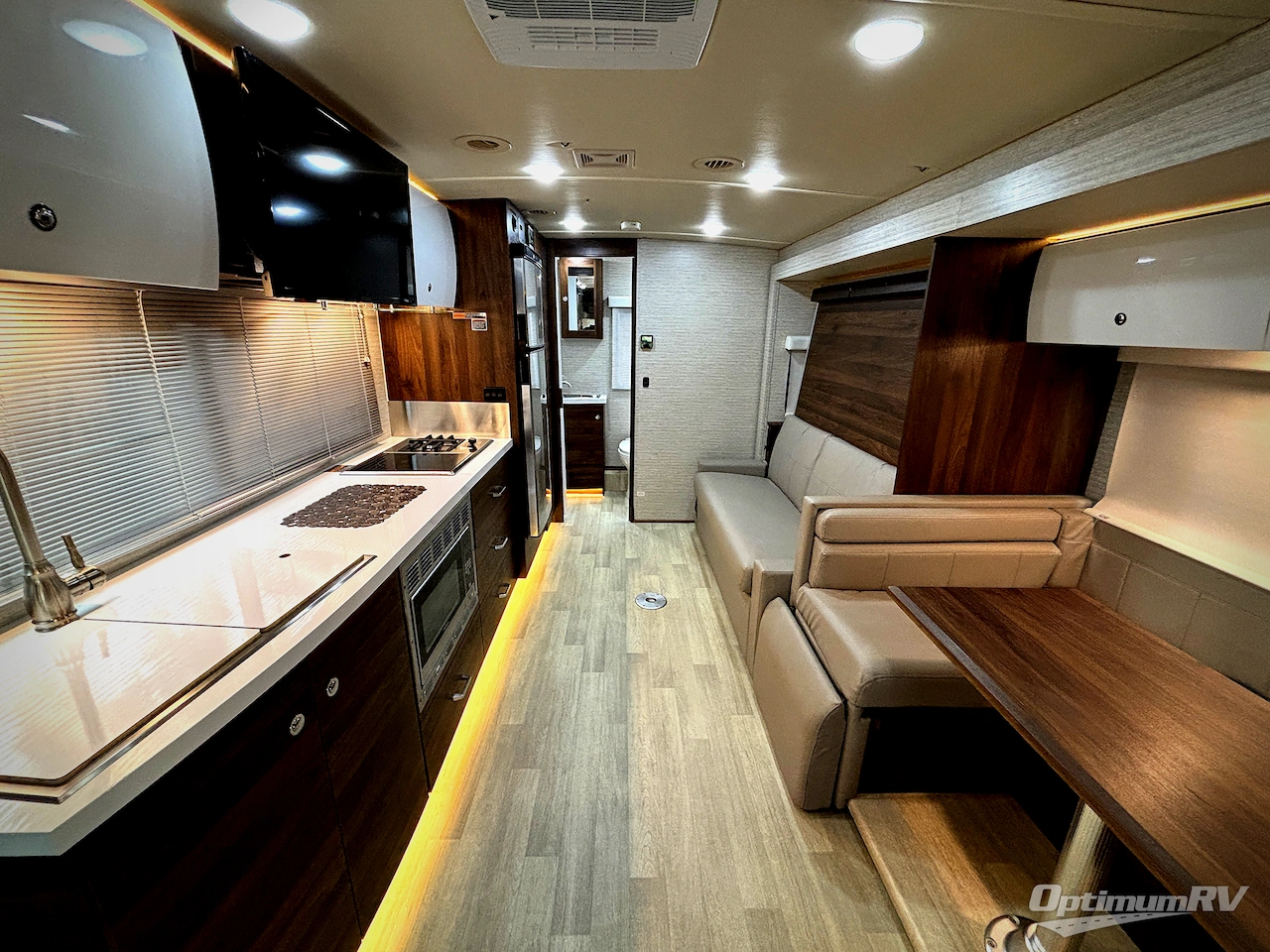 2022 Winnebago View 24D Photo 4