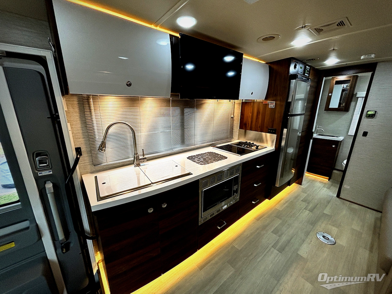 2022 Winnebago View 24D Photo 12