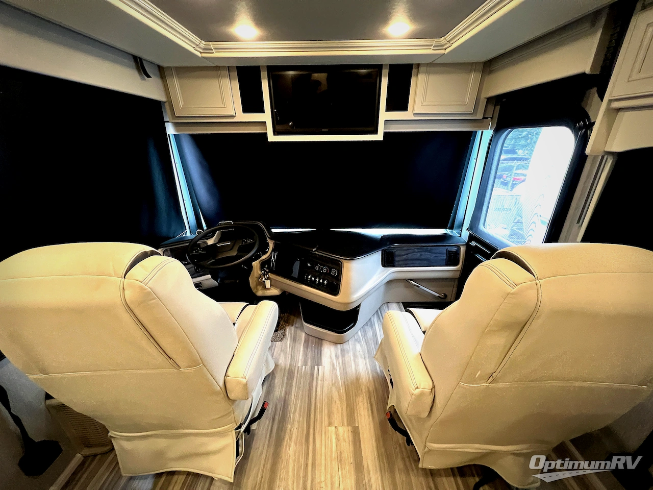 2022 Holiday Rambler Nautica 35MS Photo 2