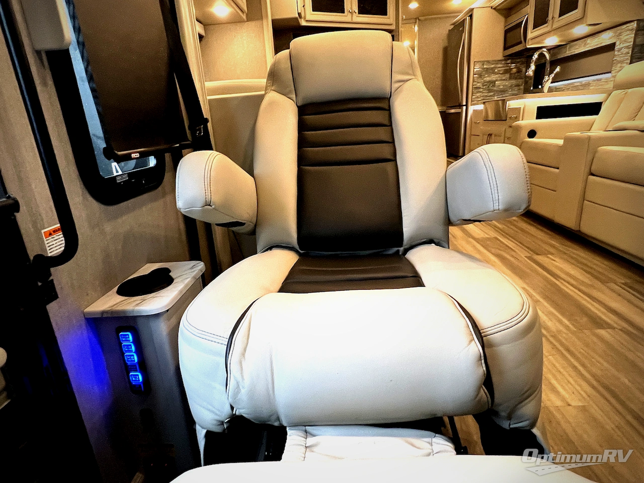 2022 Holiday Rambler Nautica 35MS Photo 7