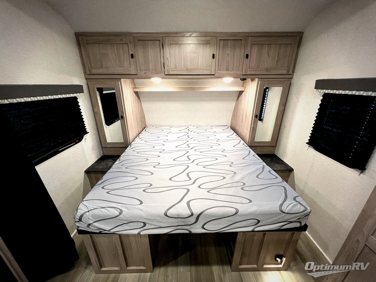 2024 Coachmen Northern Spirit Ultra Lite 1943RB Photo 24