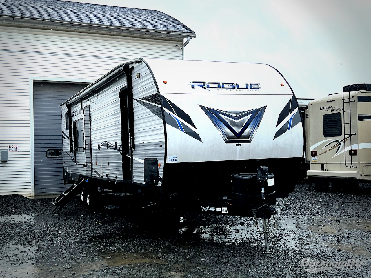 2022 Forest River Vengeance Rogue 29KS Photo 1