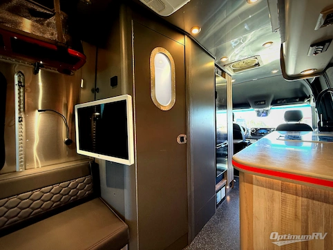 2022 Airstream Interstate 24X Std. Model RV Photo 3