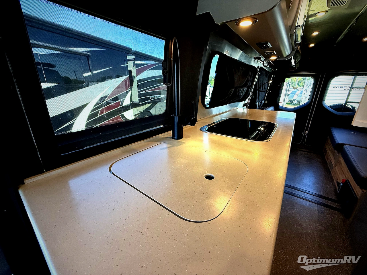 2022 Airstream Interstate 24X Std. Model Photo 16