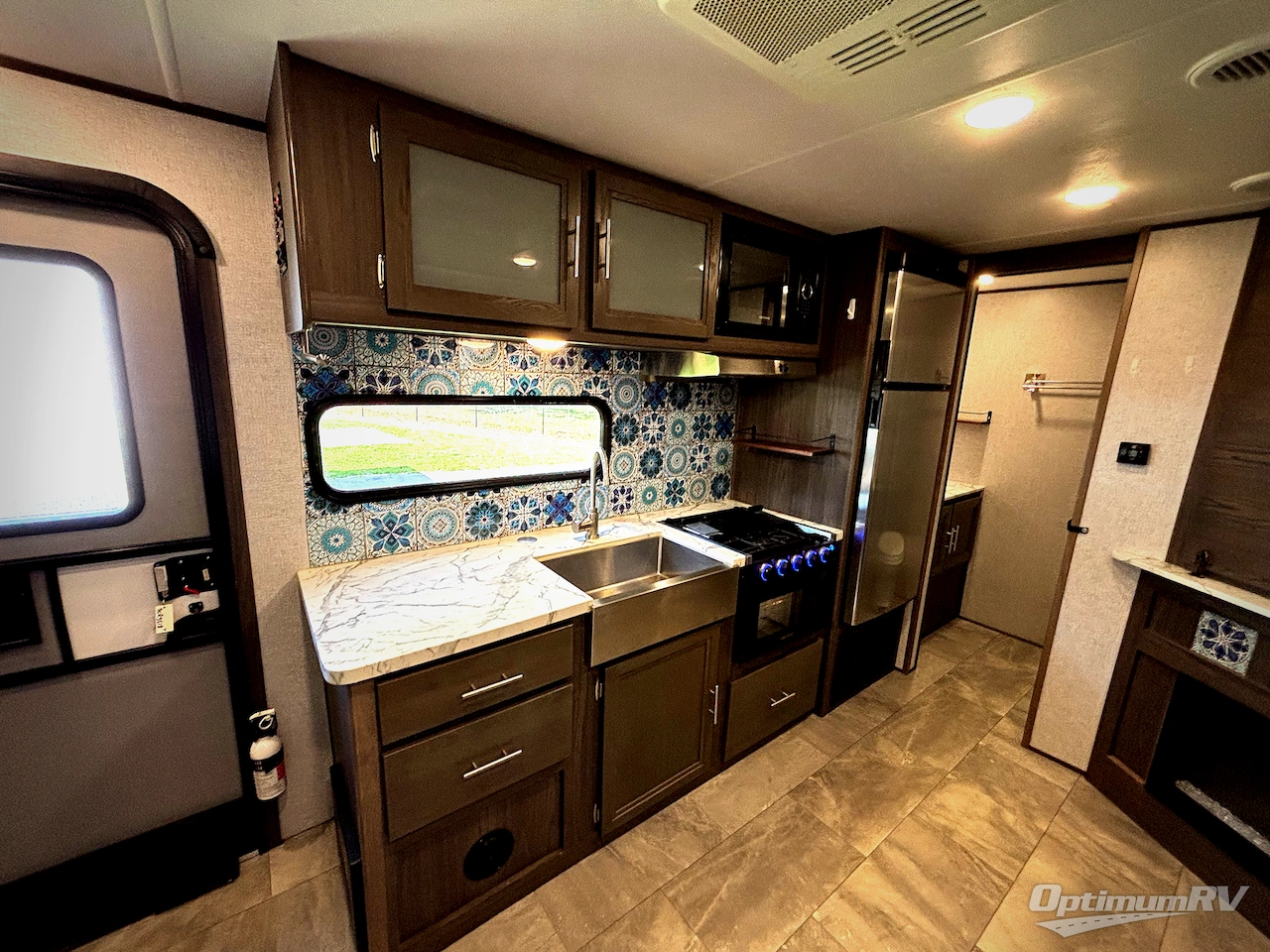 2021 Dutchmen Kodiak Ultra-Lite 242RBSL Photo 8