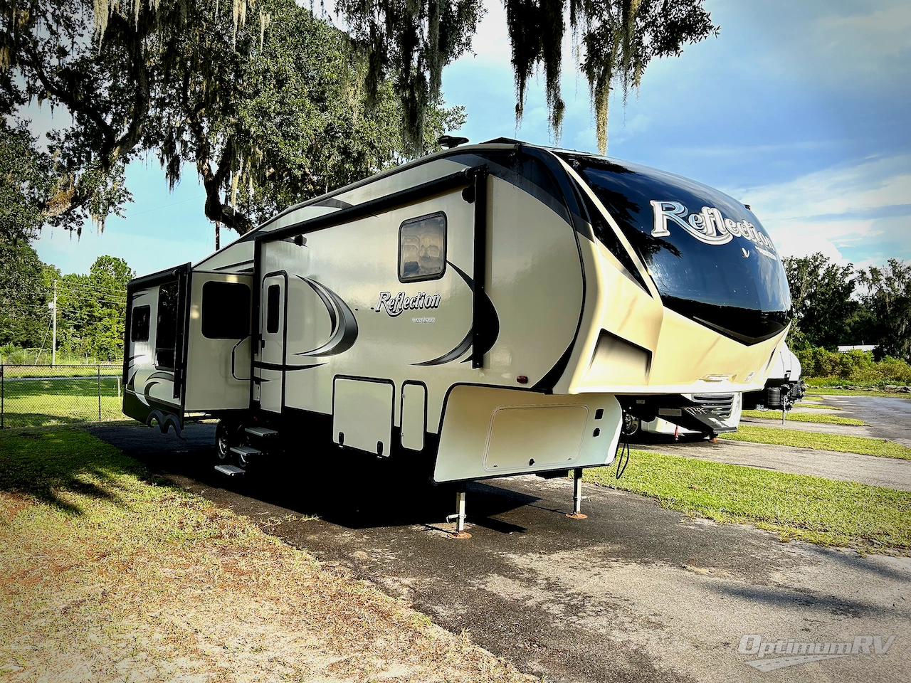 2018 Grand Design Reflection 337RLS Photo 1