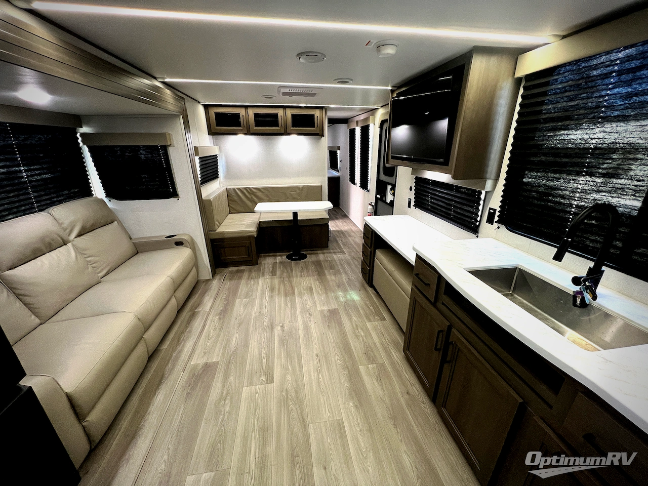 2025 Grand Design Transcend 315RKT Photo 4