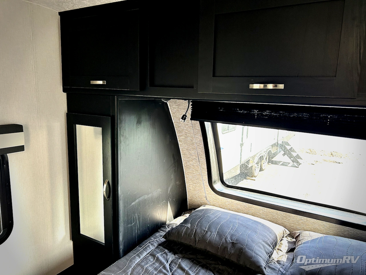 2023 Coachmen Freedom Express Liberty Edition 320BHDSLE Photo 20