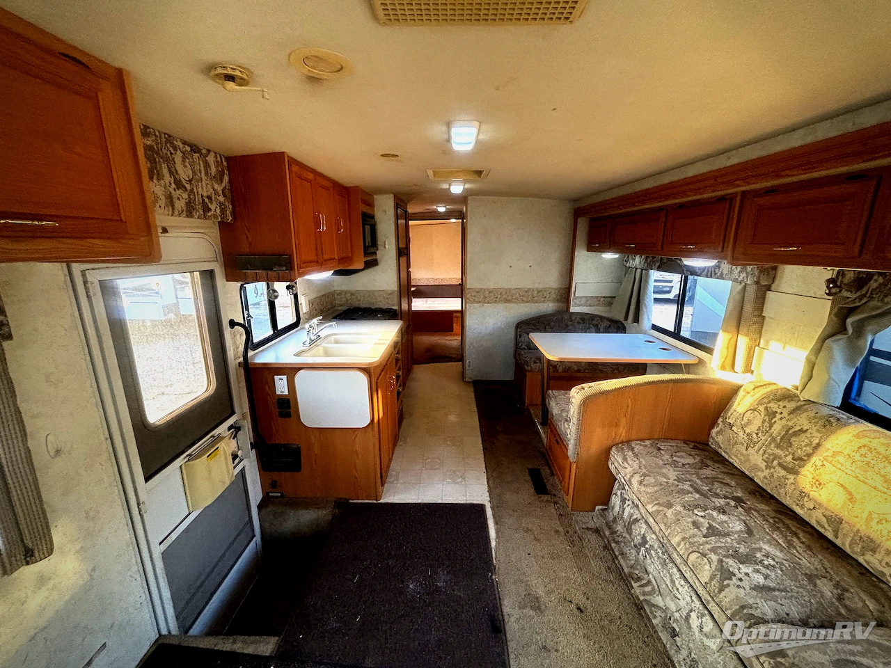 2003 Winnebago Sightseer 33 L Photo 4