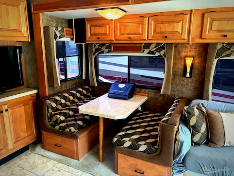 2011 Tiffin Allegro 35 QBA RV Photo 2