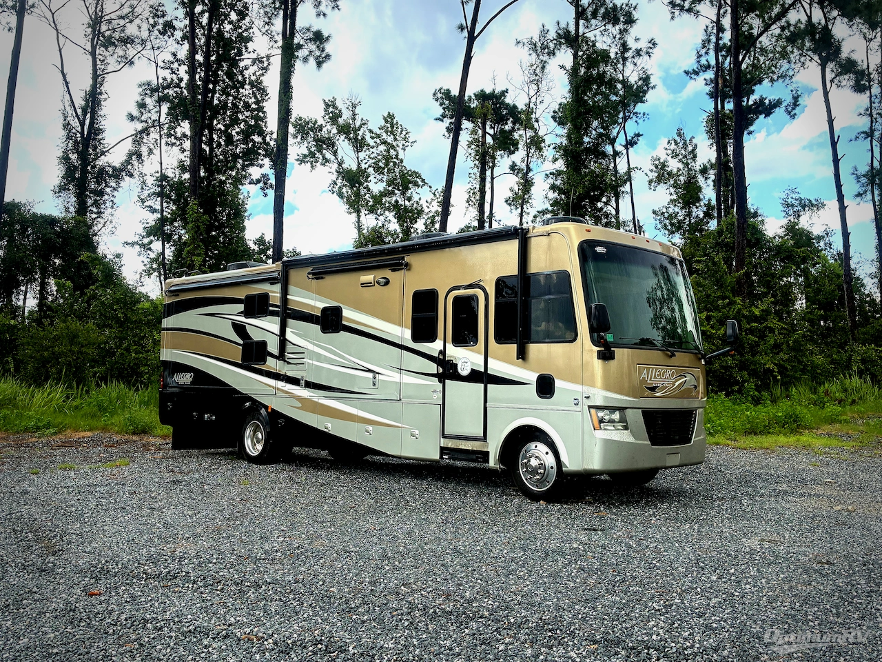 2011 Tiffin Allegro 35 QBA Photo 1