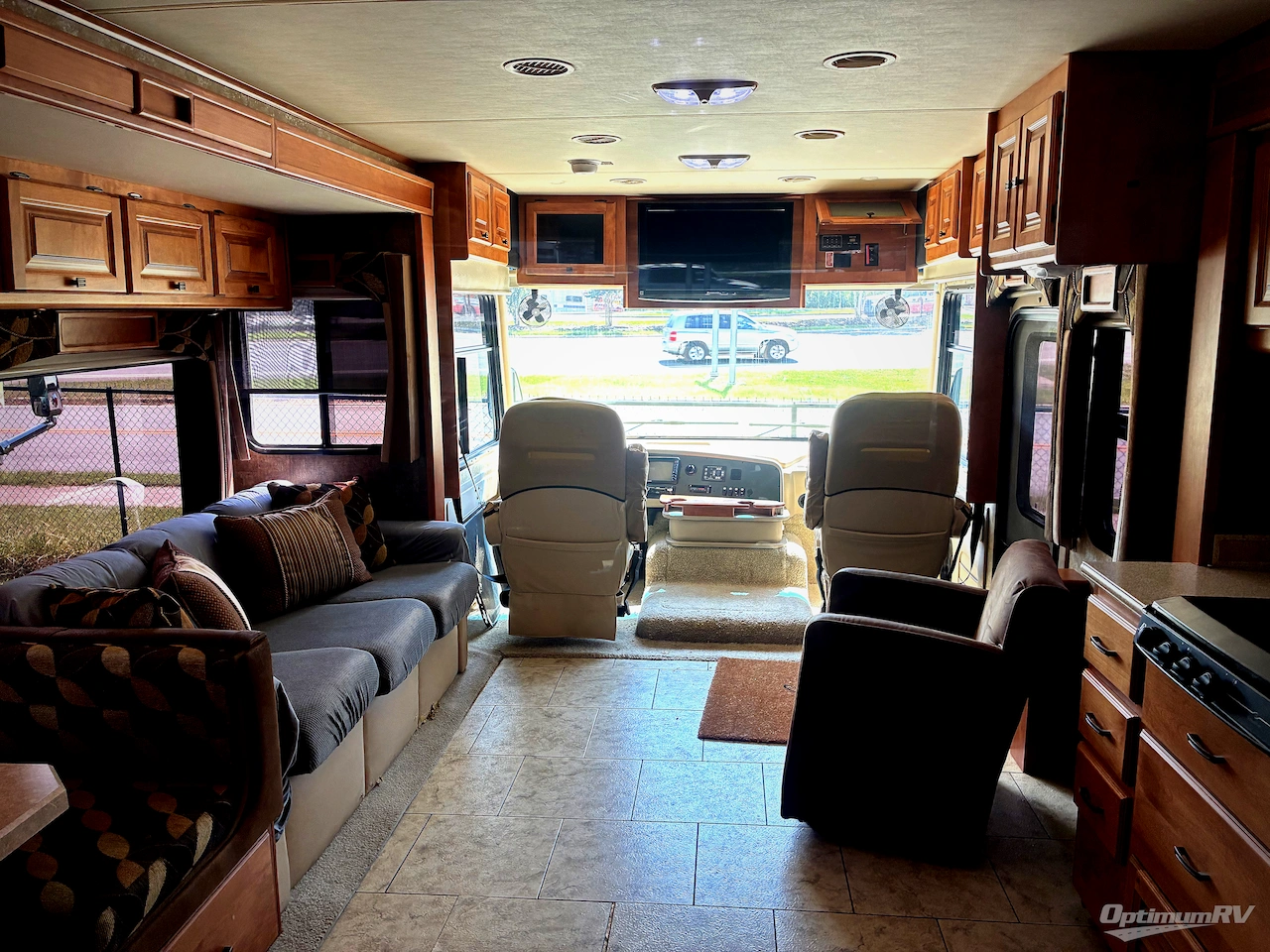 2011 Tiffin Allegro 35 QBA Photo 8