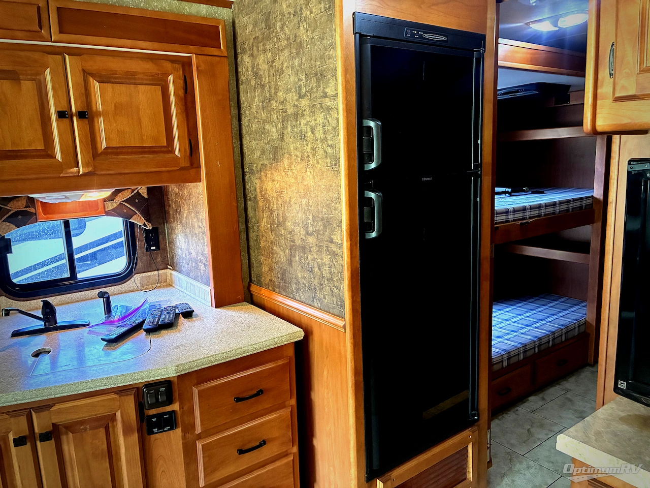 2011 Tiffin Allegro 35 QBA Photo 11