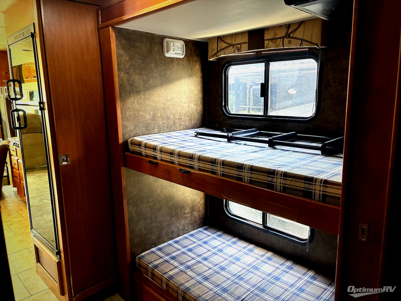 2011 Tiffin Allegro 35 QBA Photo 17