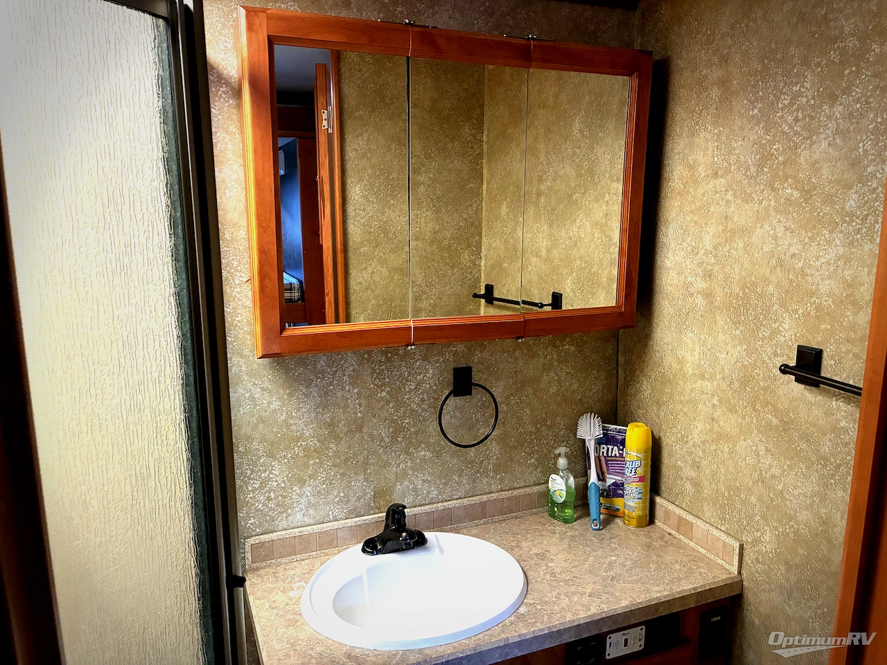 2011 Tiffin Allegro 35 QBA Photo 19