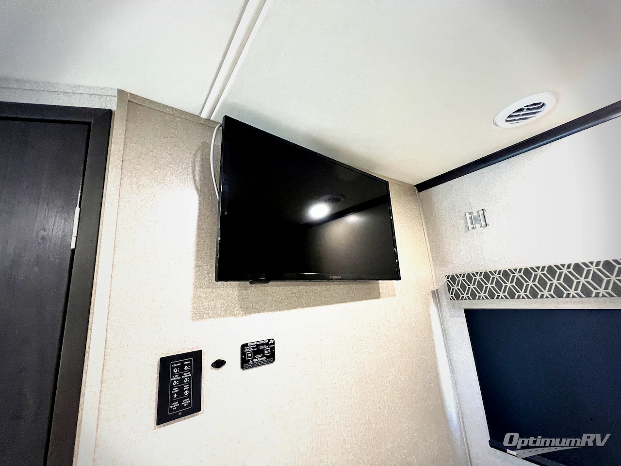 2022 Dynamax isata 3 24FW Photo 13