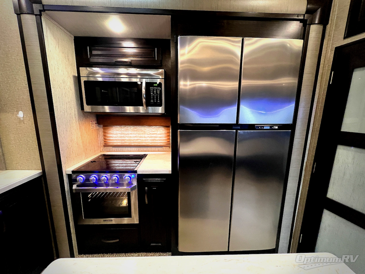 2019 Grand Design Recreational Momentum Wide Body photo 4