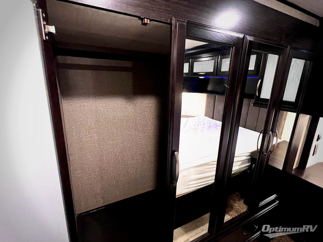 2019 Grand Design Momentum M-Class 398M Photo 41