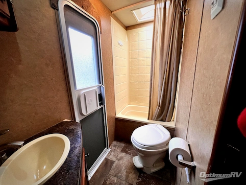 2013 Jayco White Hawk 28DSBH RV Photo 2