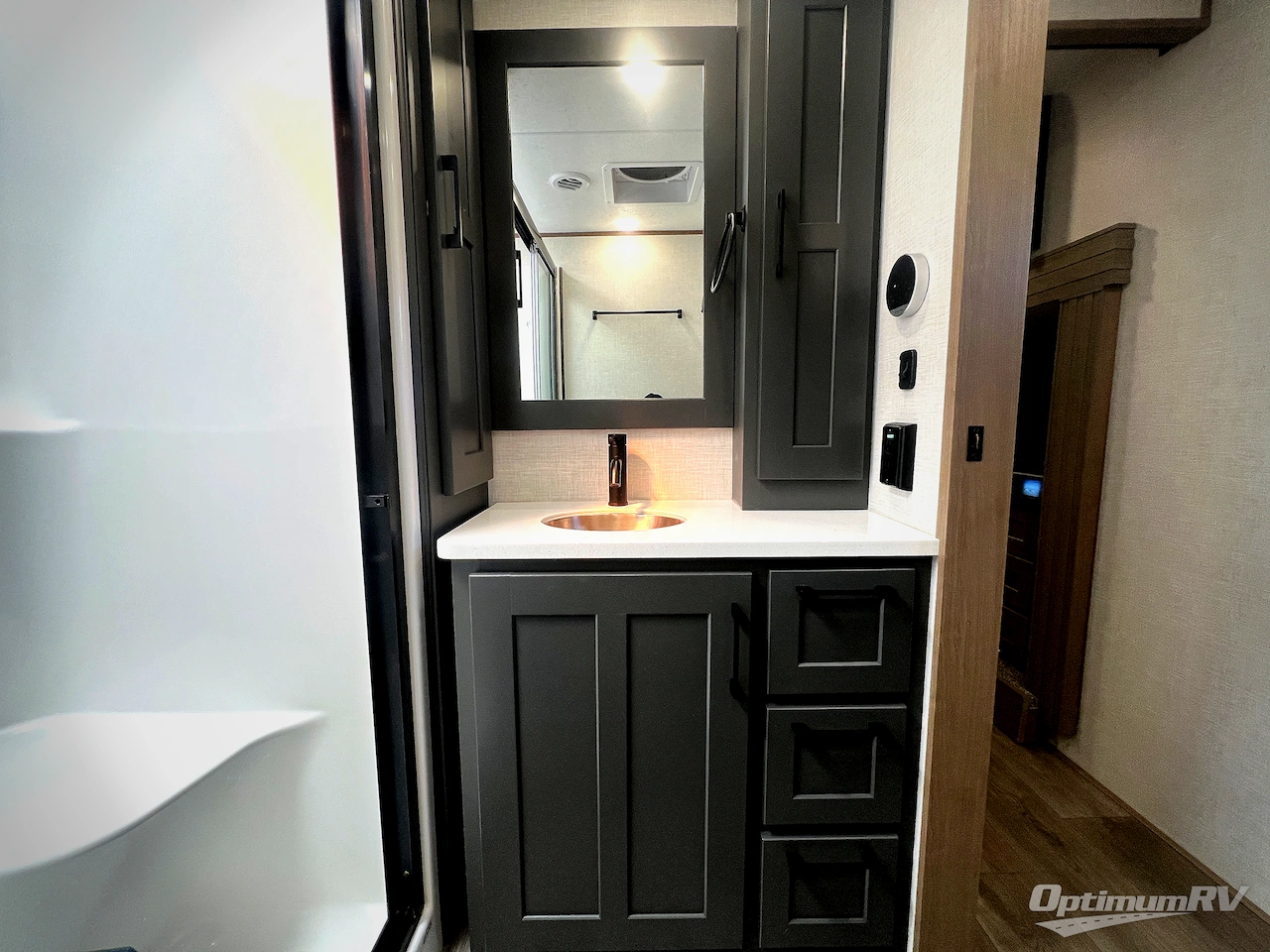 2025 KZ Durango Gold G310RLQ Photo 41