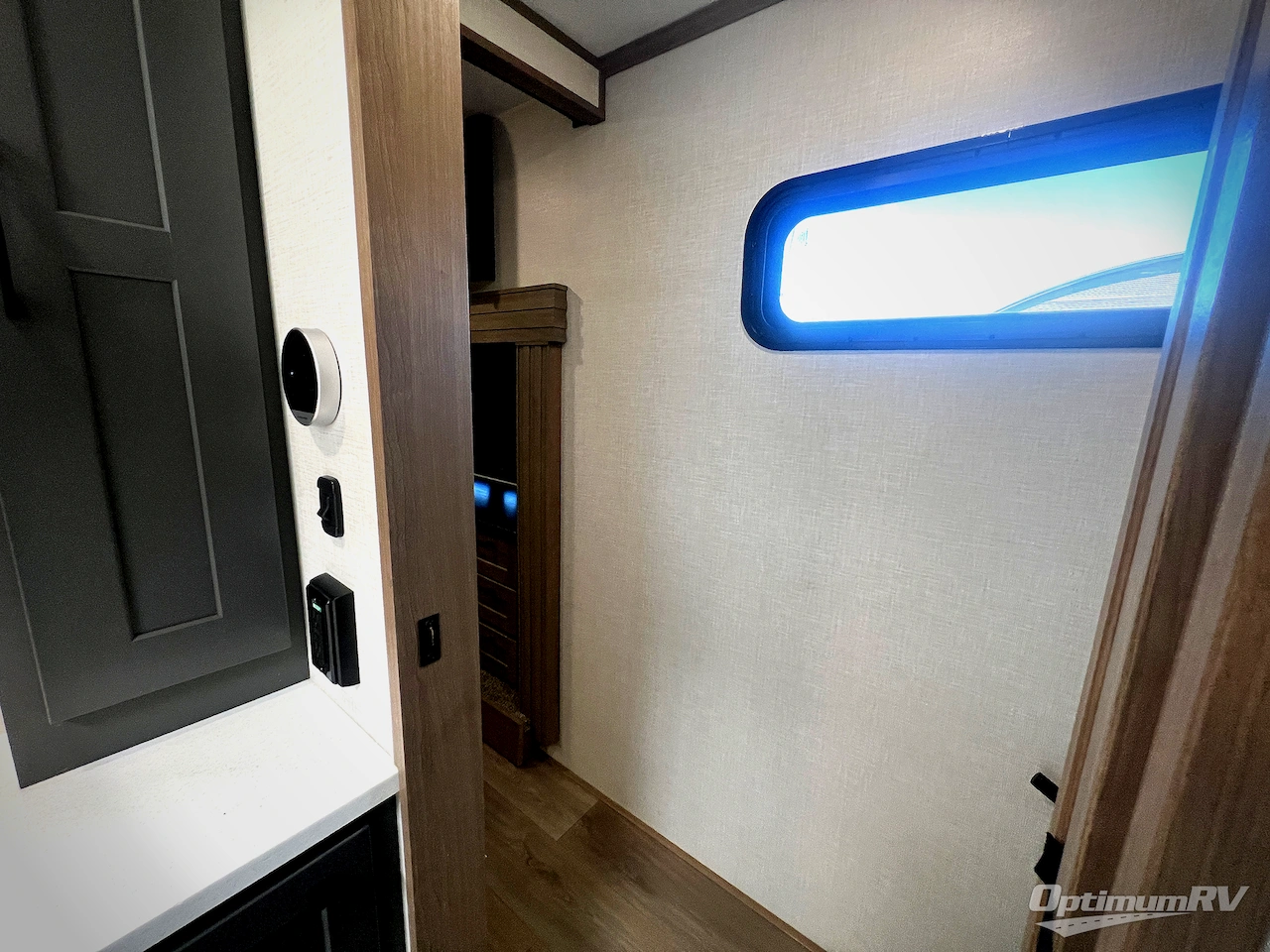 2025 KZ Durango Gold G310RLQ Photo 44