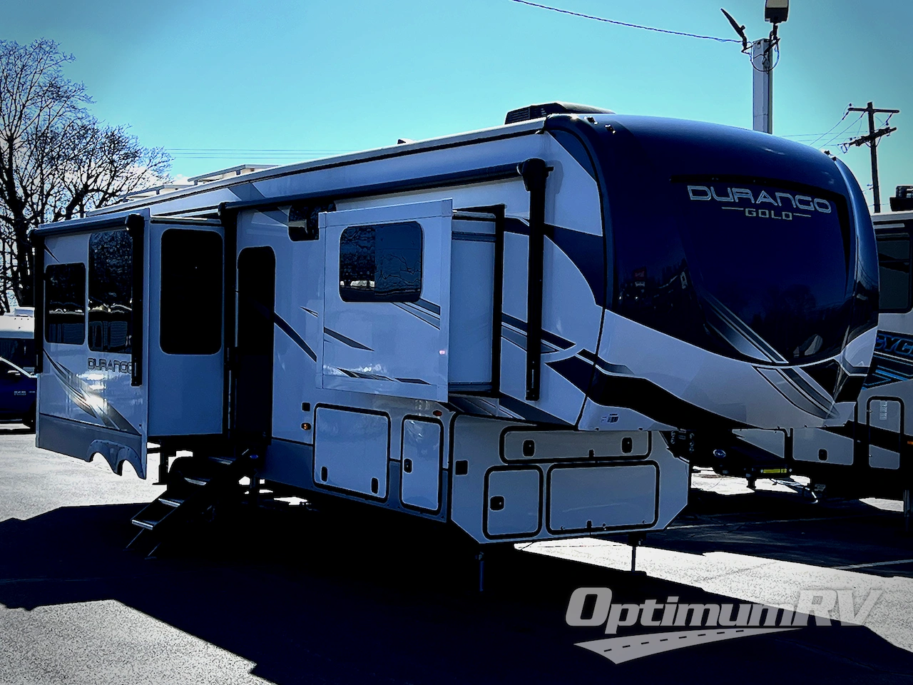 2025 KZ Durango Gold G310RLQ Photo 1