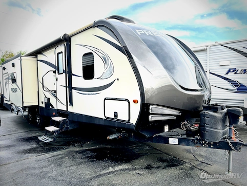 Used 2017 Keystone Premier Ultra Lite 30RIPR Featured Photo