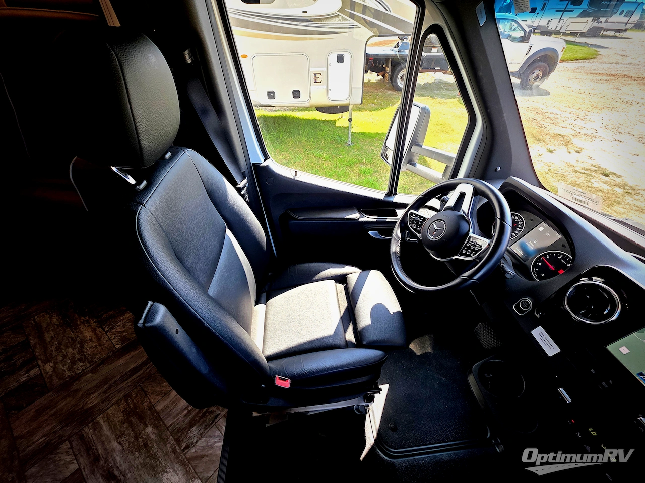2022 Forest River Forester MBS 2401T Photo 7
