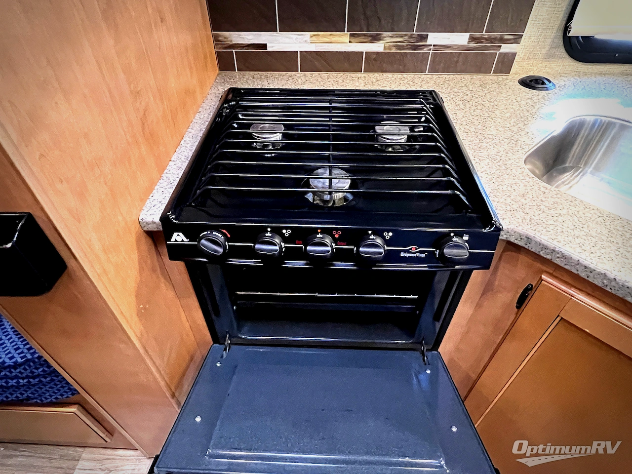 2017 Thor Four Winds 31E Bunkhouse Photo 20