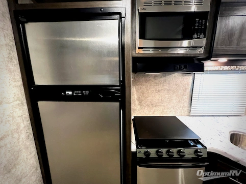 2017 Highland Ridge Open Range Ultra Lite UT2710RL RV Photo 4