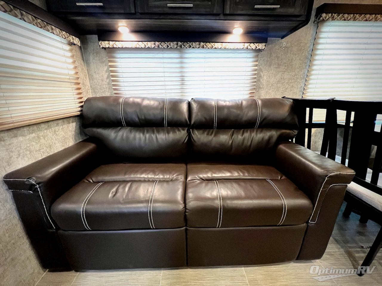 2017 Highland Ridge Open Range Ultra Lite UT2710RL Photo 6