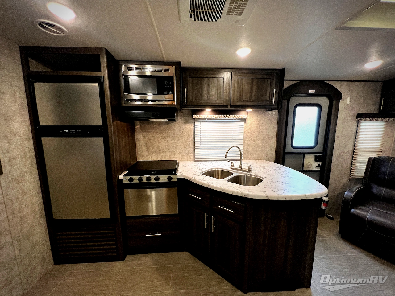 2017 Highland Ridge Open Range Ultra Lite UT2710RL Photo 9