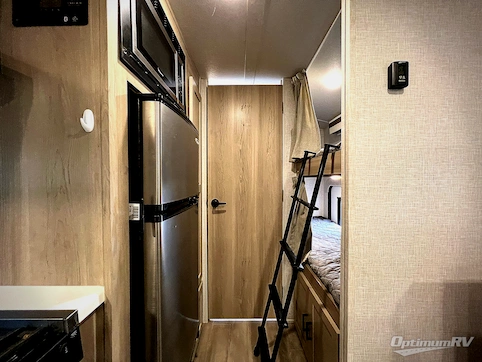 2023 Forest River Rockwood GEO Pro G20BHS RV Photo 3