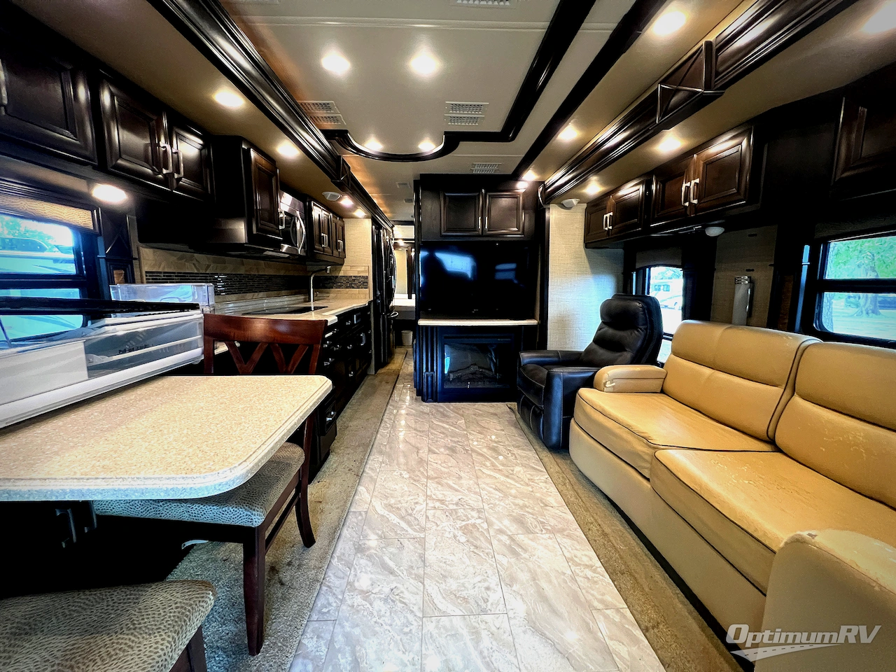 2015 American Coach American Revolution 39A Photo 4