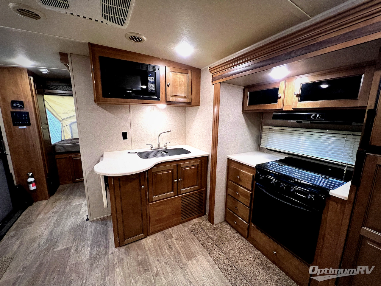 2019 Forest River Rockwood Roo 23FL Photo 7