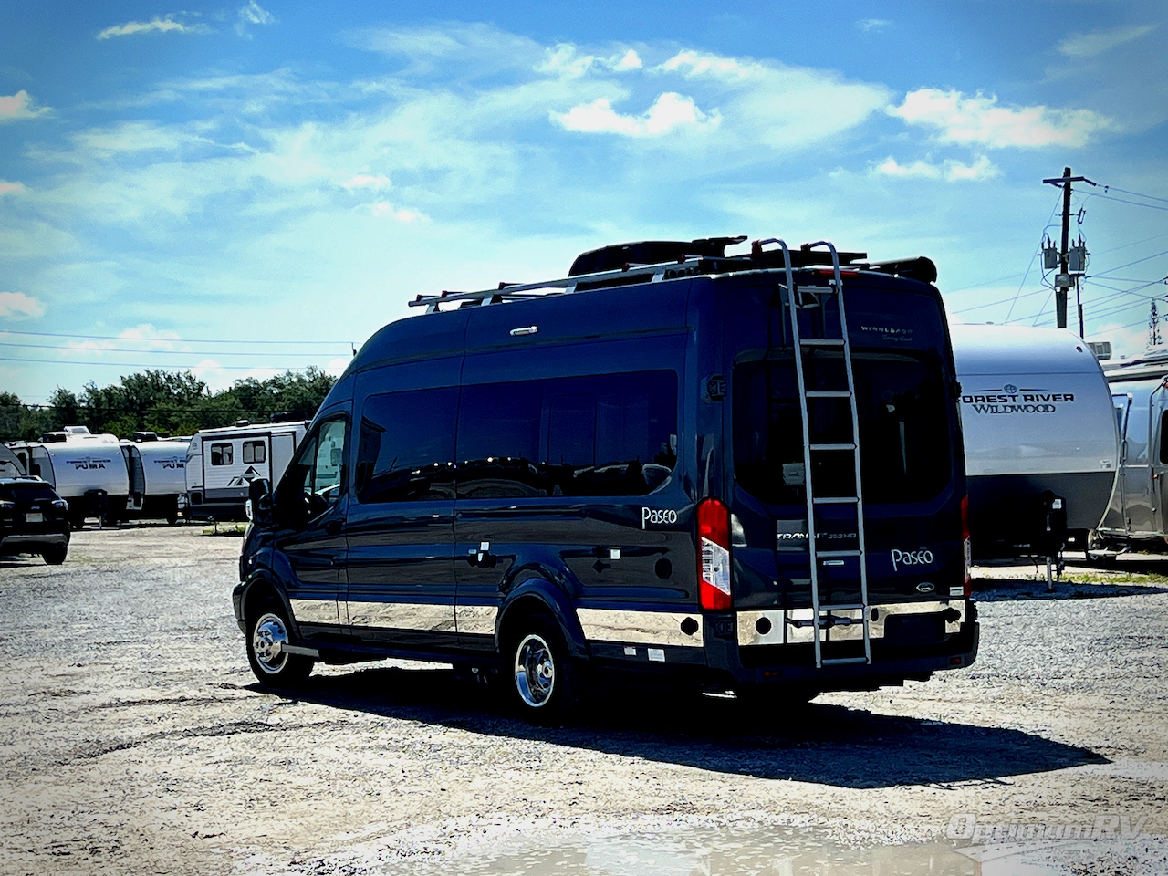 2018 Winnebago Paseo 48P Photo 3