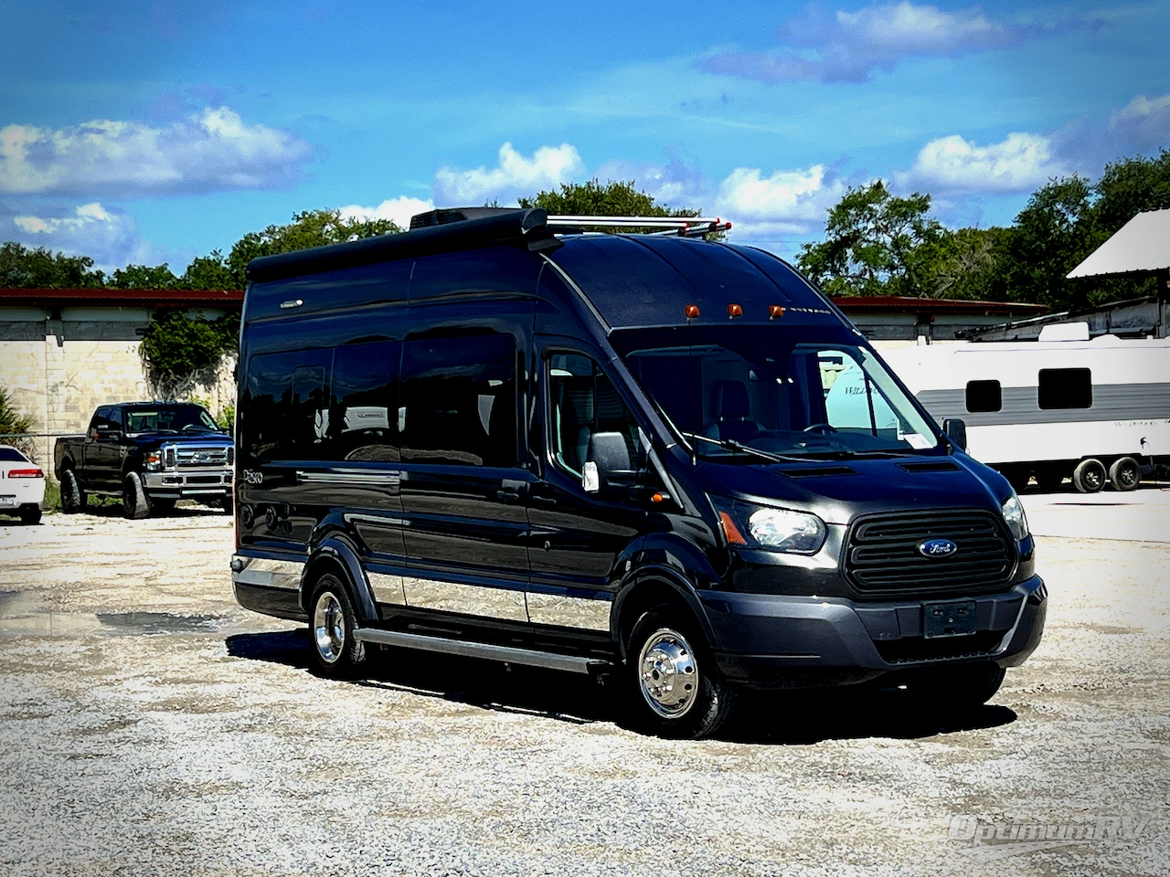 2018 Winnebago Paseo 48P Photo 1