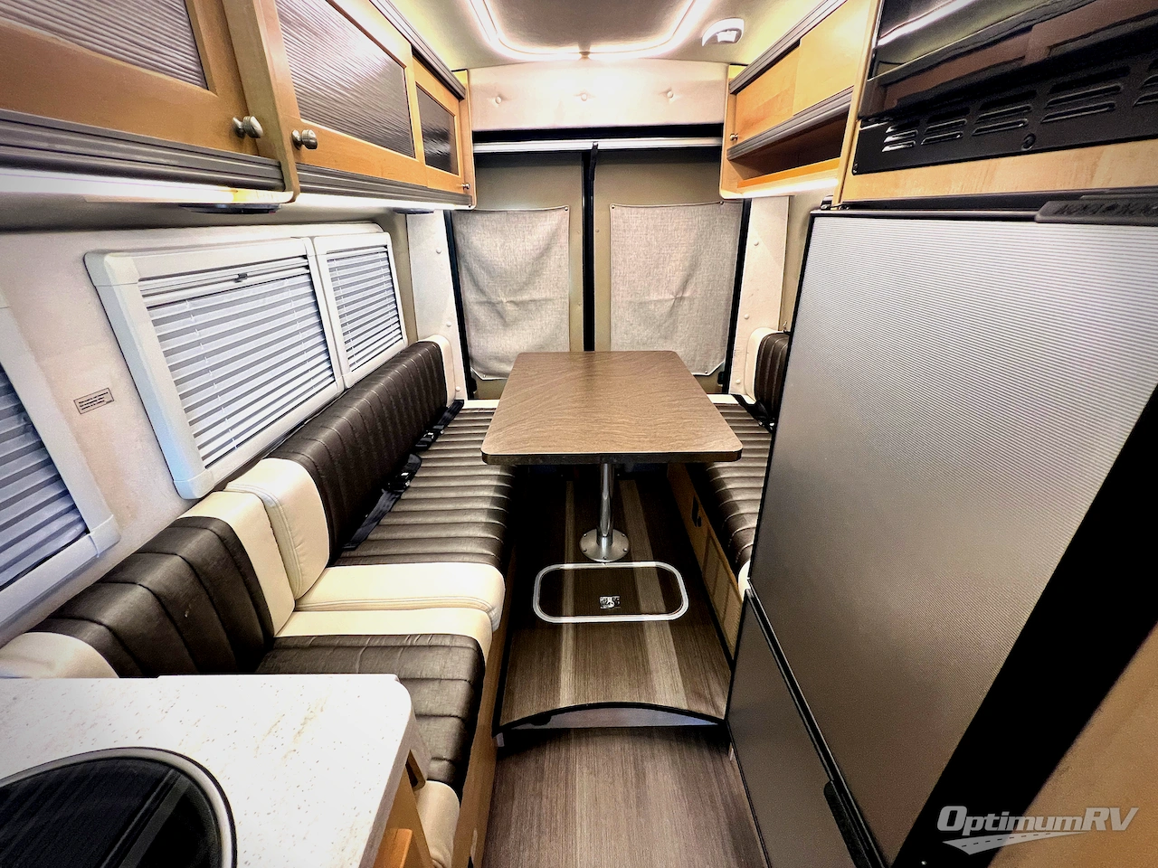 2018 Winnebago Paseo 48P Photo 10