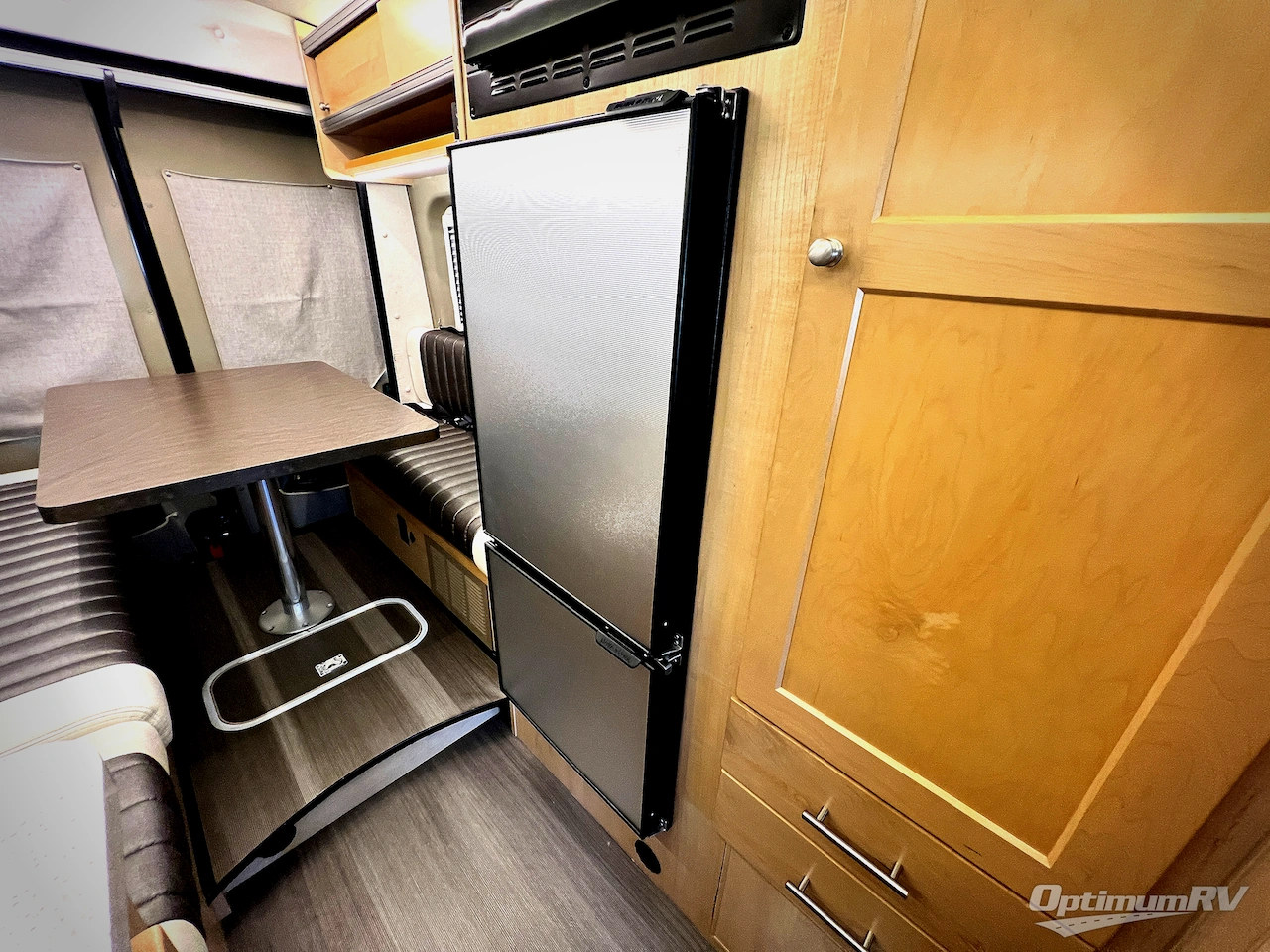 2018 Winnebago Paseo 48P Photo 15