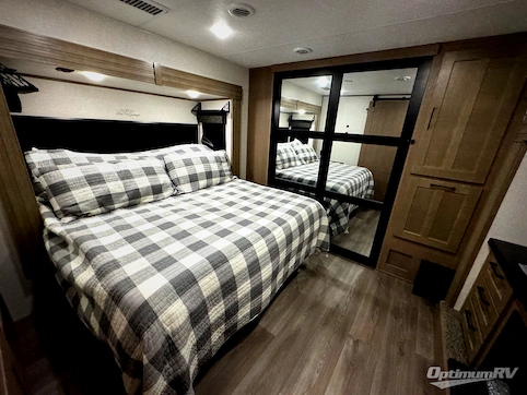 2025 KZ Durango Gold G382MBF RV Photo 2